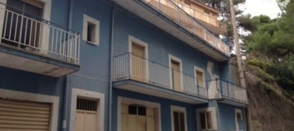 600m² Building in Monreale, Italy No. 142697 4