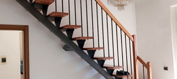 Квартира с 7 спальнями в Прато, Италия № 344095 8