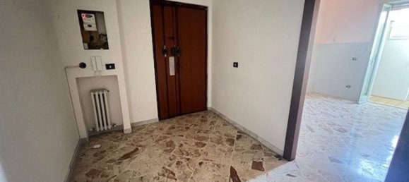 4 rooms Apartment in Brindisi, Italy No. 298730 4