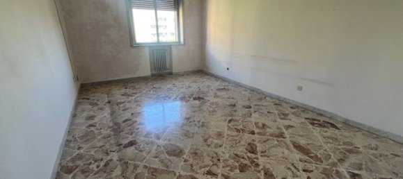 4 rooms Apartment in Brindisi, Italy No. 298730 6