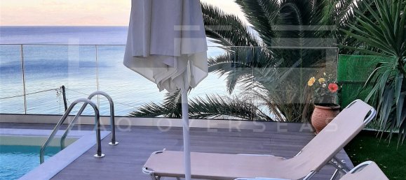4 chambres villa à vendre à Perama, Piraeus, Attica, Greece № 306 16