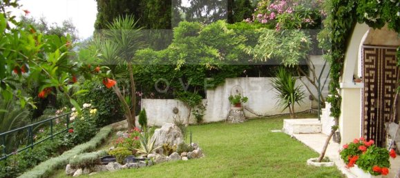 4 chambres villa à vendre à Perama, Piraeus, Attica, Greece № 306 10
