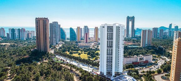 Apartamento de 2 dormitorios en Benidorm, Spain No. 14315 3