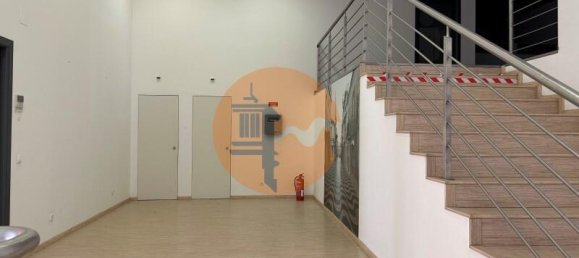 Lagerhaus in Quelfes, Portugal 4796m², Nr. 265190 13