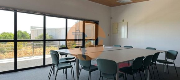 Lagerhaus in Quelfes, Portugal 4796m², Nr. 265190 29