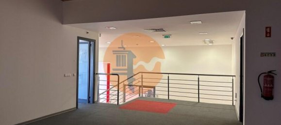 Lagerhaus in Quelfes, Portugal 4796m², Nr. 265190 28