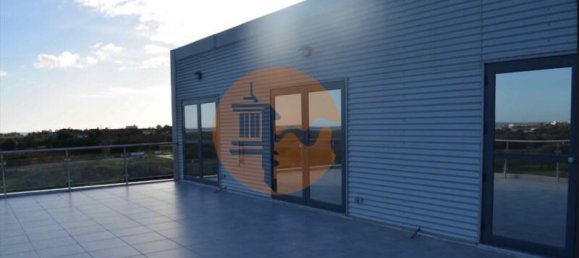 Lagerhaus in Quelfes, Portugal 4796m², Nr. 265190 8