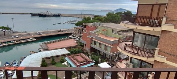 4 rooms Apartment in Formia, Italy No. 277842 18