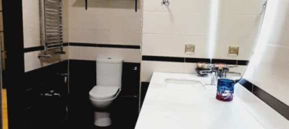 3 bedrooms Apartment in Yasamal, Azerbaijan No. 1917 3