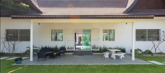 6 bedrooms Villa in Pattaya, Thailand No. 5478 5