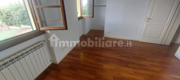 3 غرف نوم شقة في Castelfranco Piandiscò, Italy رقم 356325 21