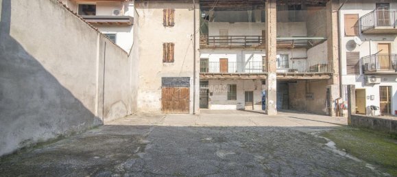 11 rooms House in Brignano Gera d'Adda, Italy No. 17646 13