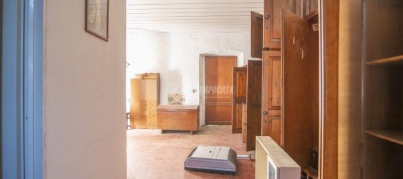 11 rooms House in Brignano Gera d'Adda, Italy No. 17646 8