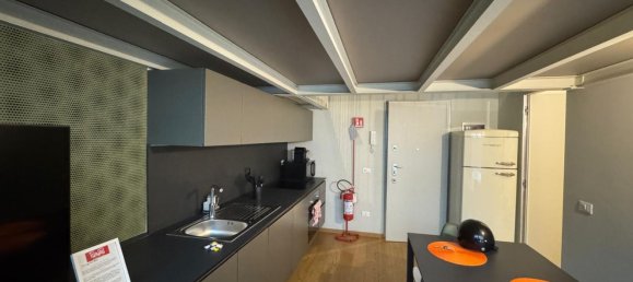 2-Zimmer Wohnung in Milan, Italy, Nr. 247626 3