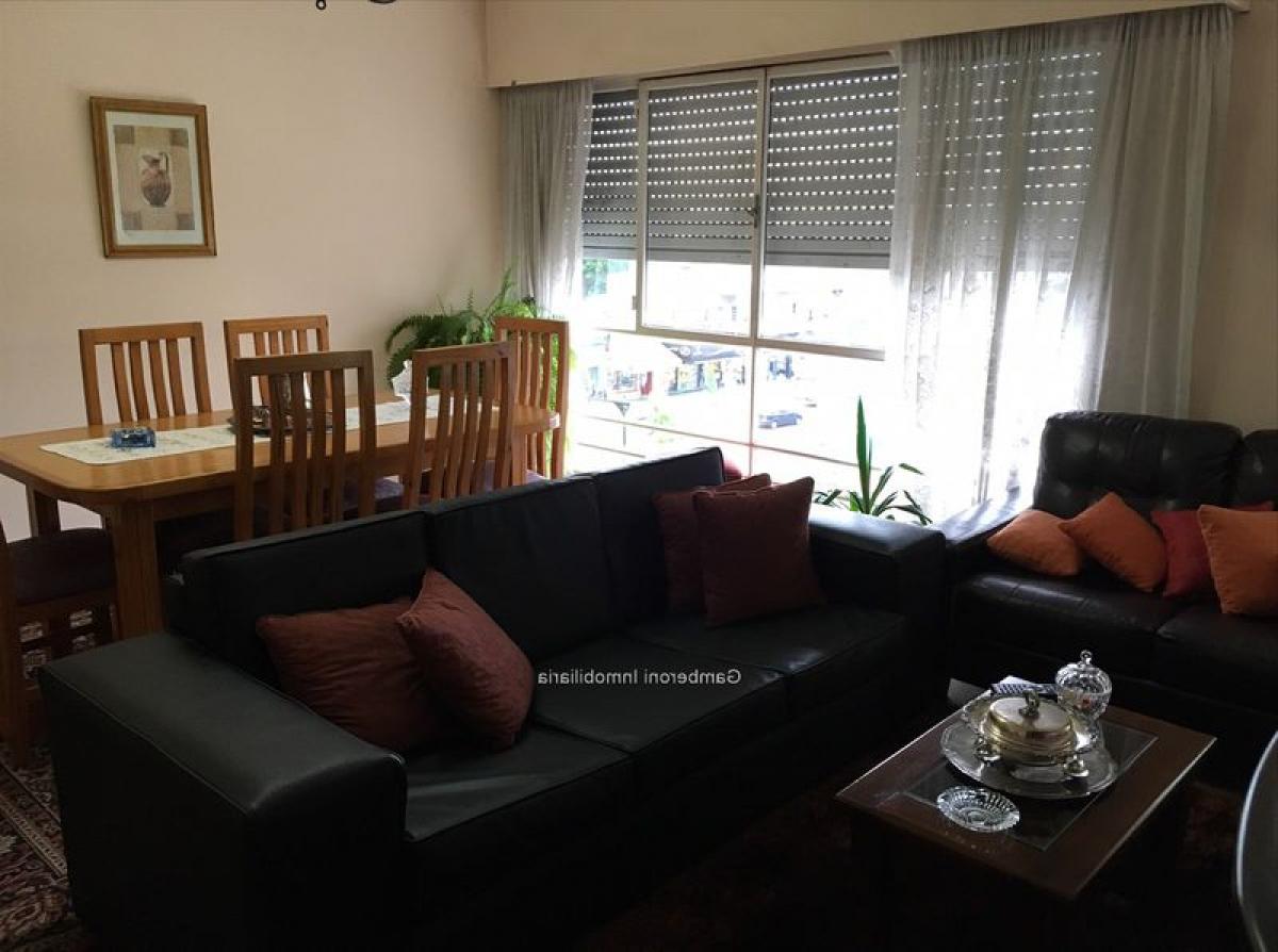 2 bedrooms Apartment in Montevideo, Uruguay No. 11980