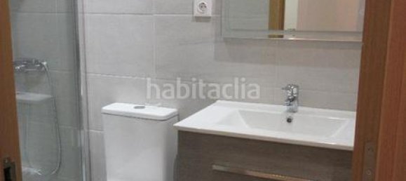 2 bedrooms Apartment in Zaragoza, Spain No. 166775 30