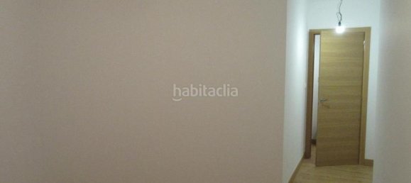 2 bedrooms Apartment in Zaragoza, Spain No. 166775 15