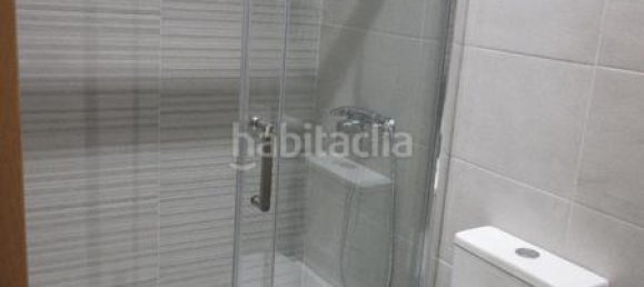 2 bedrooms Apartment in Zaragoza, Spain No. 166775 11