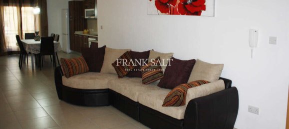 2 bedrooms Apartment in Qormi, Malta No. 6269 2