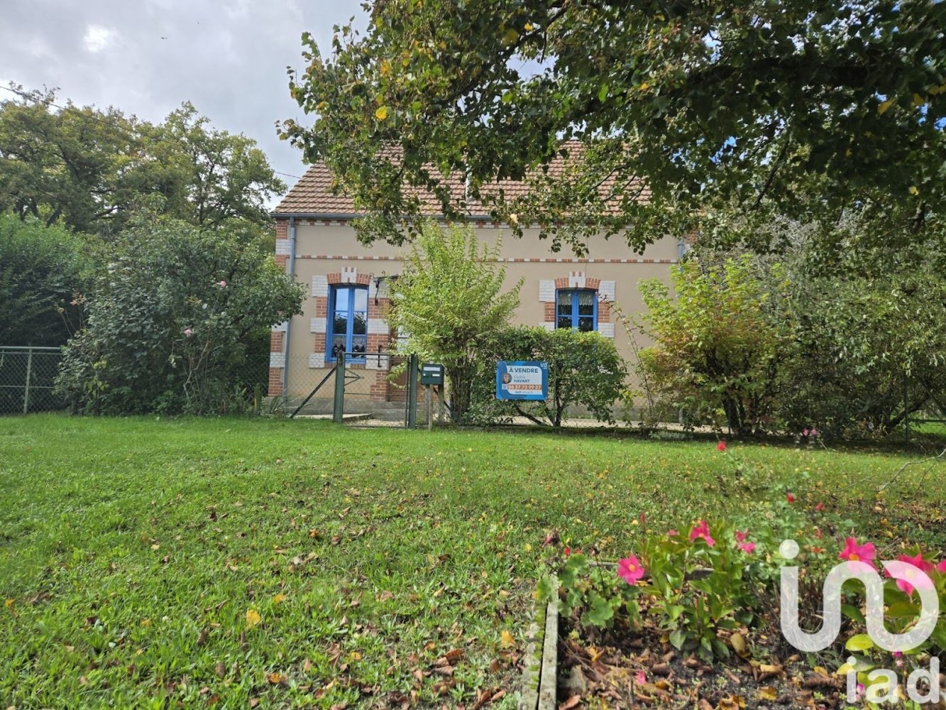 5 rooms House in Vouzeron, France No. 238399