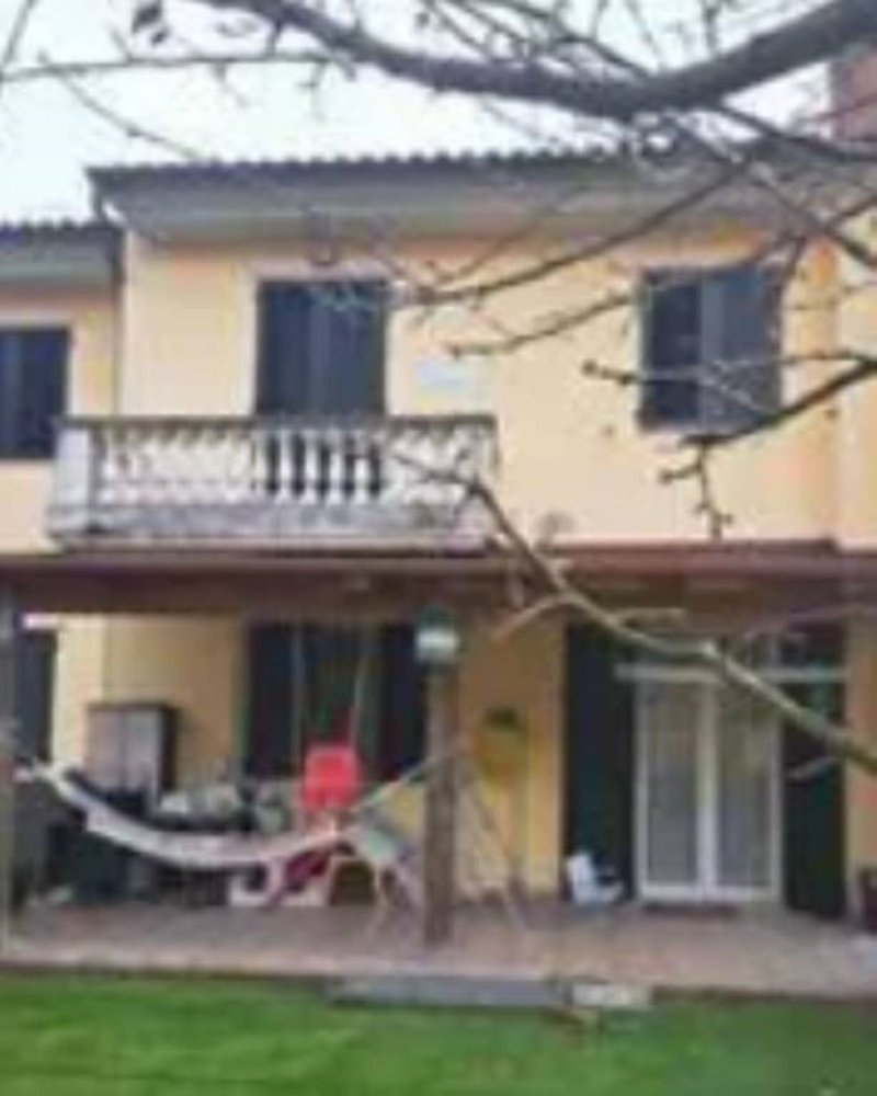 3 rooms Apartment in Acqualagna, Italy No. 95643