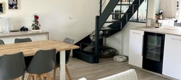 Casa de 5 dormitorios en Neuilly-en-Thelle, France No. 307684 3