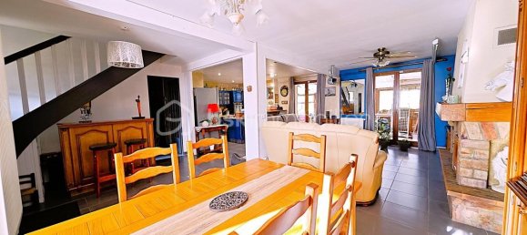 4 bedrooms Villa in Epernon, France No. 53953 2