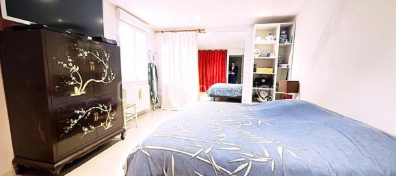 4 bedrooms Villa in Epernon, France No. 53953 14