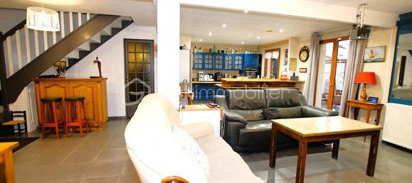 4 bedrooms Villa in Epernon, France No. 53953 8