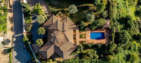 6 bedrooms Villa in La Quinta, Spain No. 143528 4