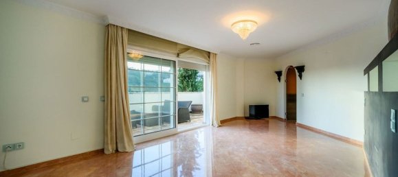 6 bedrooms Villa in La Quinta, Spain No. 143528 15