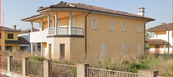 Дом с 10 комнатами в Ронкаро, Италия № 3376 8