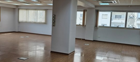 Bureau à Limassol, Cyprus 220m² No. 26878 2