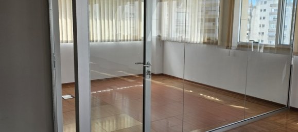 Bureau à Limassol, Cyprus 220m² No. 26878 5