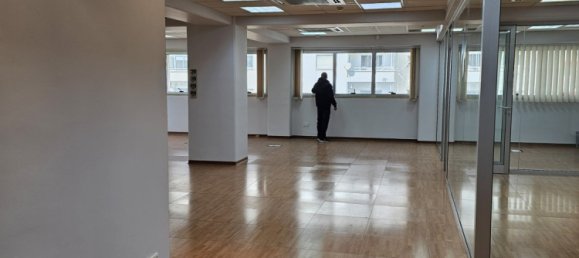 Bureau à Limassol, Cyprus 220m² No. 26878 4