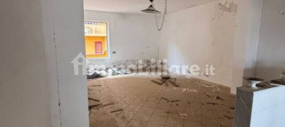 5 rooms Building in Castel Volturno, Italy No. 310742 10