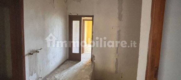 5 rooms Building in Castel Volturno, Italy No. 310742 16