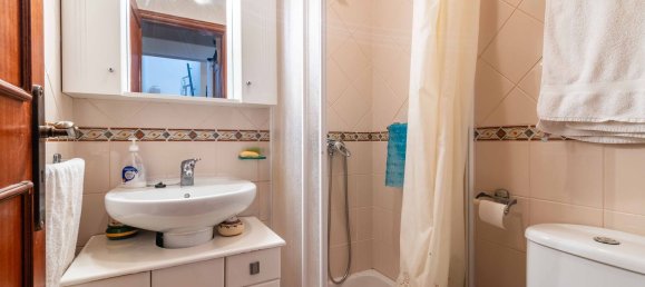 4 bedrooms House in Guia, Portugal No. 122217 22