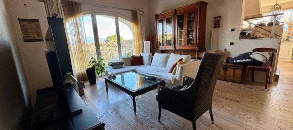 4 غرف نوم فيلا في Manerba del Garda, Italy رقم 313149 15