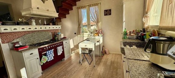 4 غرف نوم فيلا في Manerba del Garda, Italy رقم 313149 40