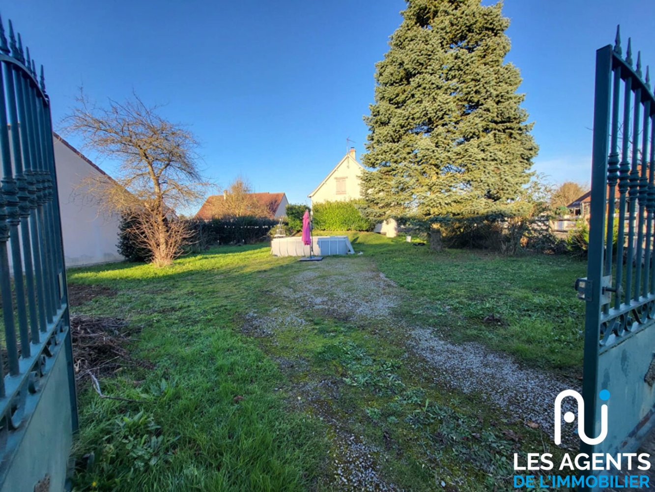  Land in Loir-et-Cher, France No. 49021