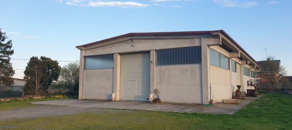 600m² Warehouse in La Loggia, Italy No. 2132 2