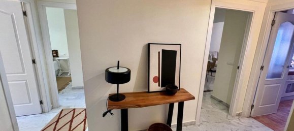 3 bedrooms Penthouse in Marbella, Spain No. 142774 7