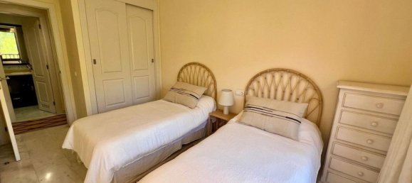 3 bedrooms Penthouse in Marbella, Spain No. 142774 10