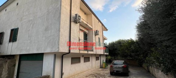 Вилла с 8 комнатами в Сан Феличе а Канчелло, Италия № 77743 45