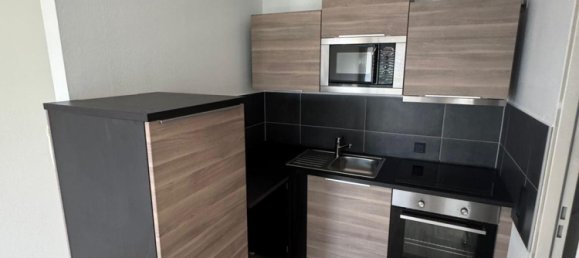 Studio in Halle, Germany No. 282890 2