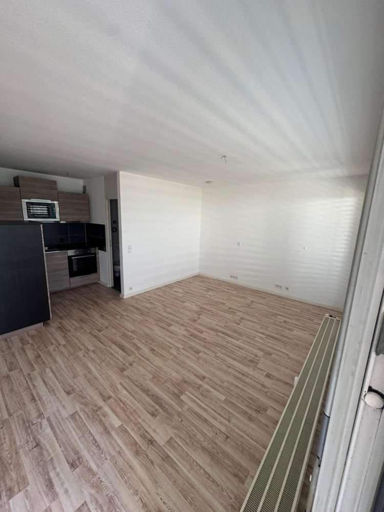 Studio in Halle, Germany No. 282890