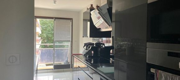 2 bedrooms Apartment in Epinay-sur-Seine, France No. 310943 3