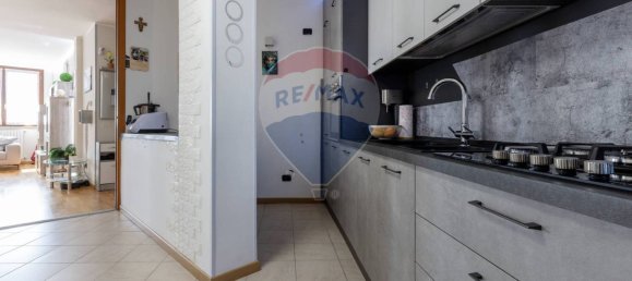 2 Schlafzimmer Wohnung in Busto Arsizio, Italy, Nr. 266942 11