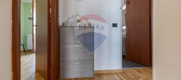 2 Schlafzimmer Wohnung in Busto Arsizio, Italy, Nr. 266942 20